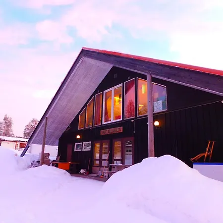 Skogsro Forest Hostel *