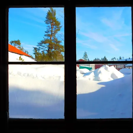Skogsro Forest Hostel