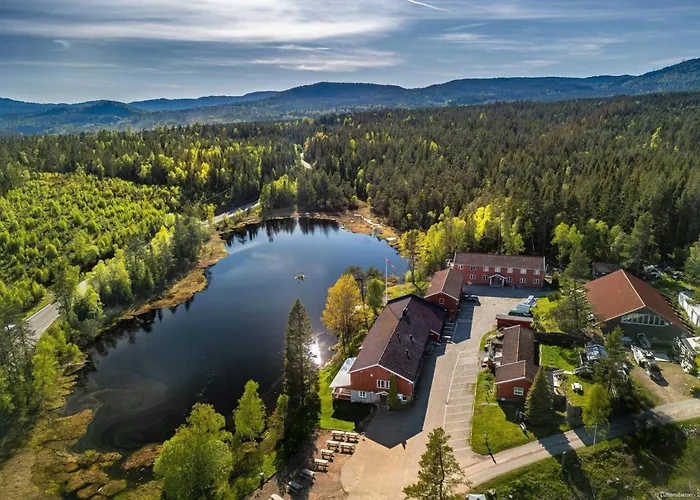 Vandrarhem Skogsro Forest