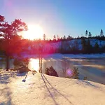 Skogsro Forest Hostel *